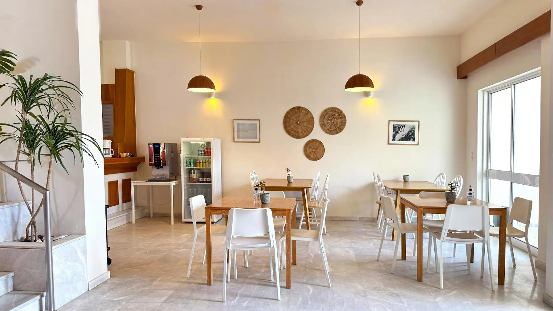 Melitti Hotel Rethymno  2*, Rethymno (Crete) Greece