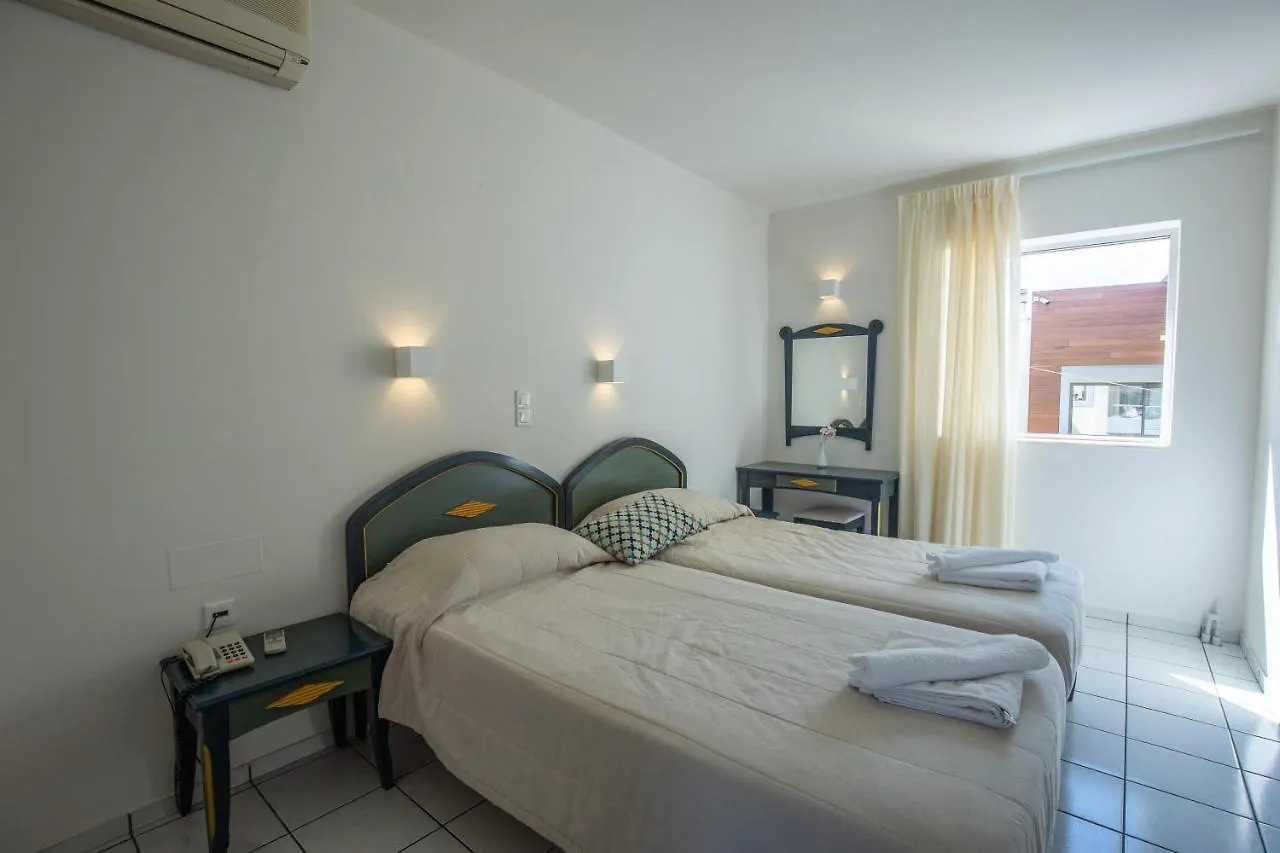 Melitti Hotel Rethymno 2*,  Grecia
